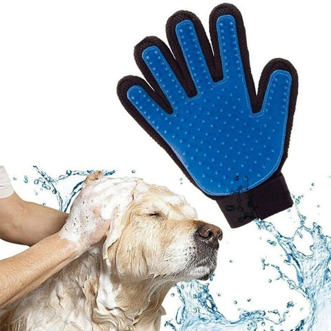 Cat grooming glove for cats